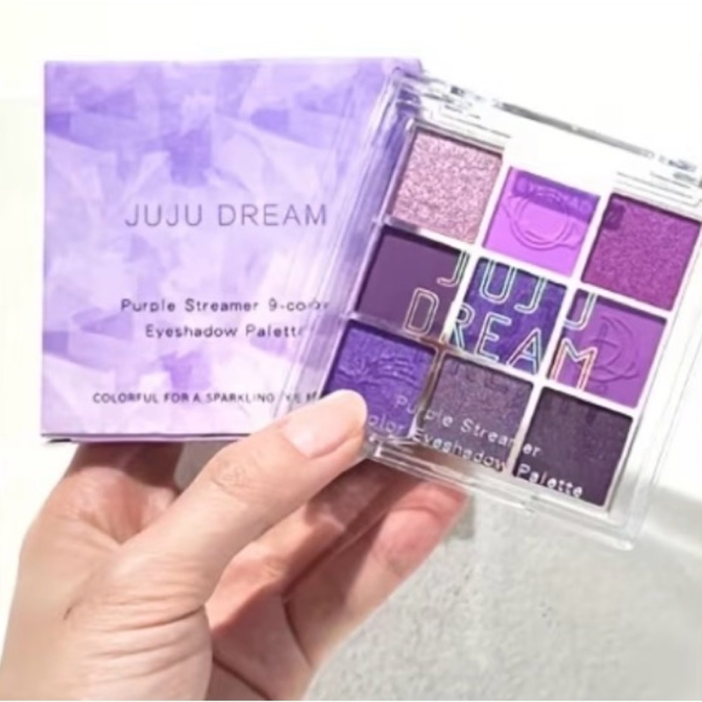 NWT Shimmering Purple 9 Color Eyeshadow Palette